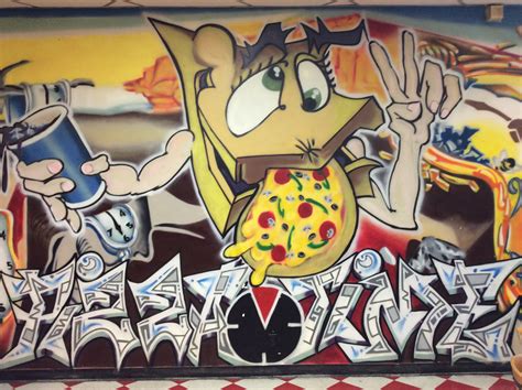 505 32nd Street - Pizza