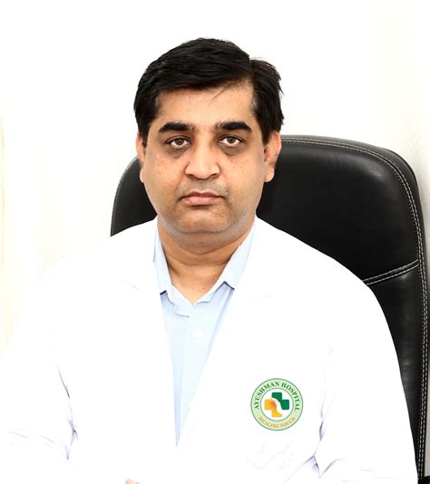 Best General Surgeon In Dwarka - Dr. Prakash Kumar Mehta