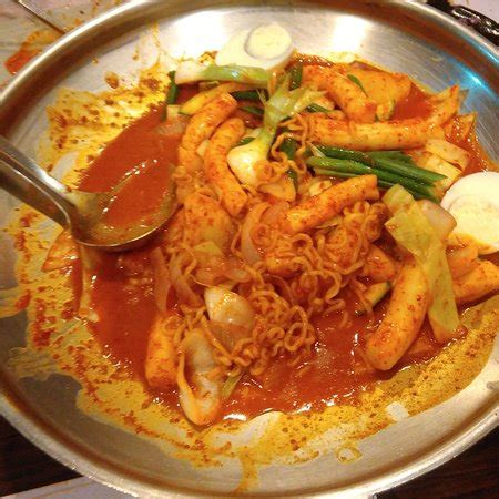 GUNG THE PALACE, New Delhi - Minto Road - Restaurant Reviews, Phone ...