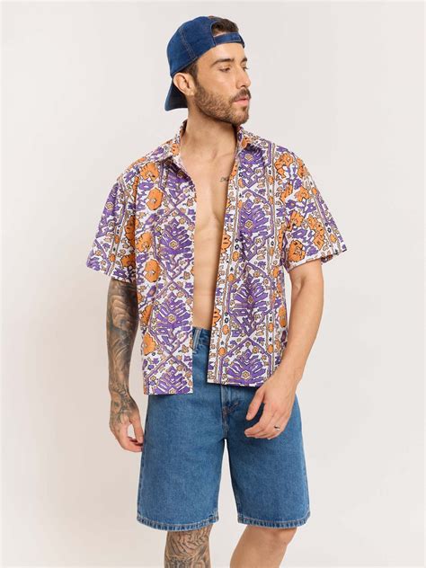 10 Stylish Pool Party Looks for Men - Partyvillas