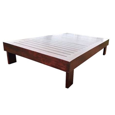 Hadler-Low Table – ubyld