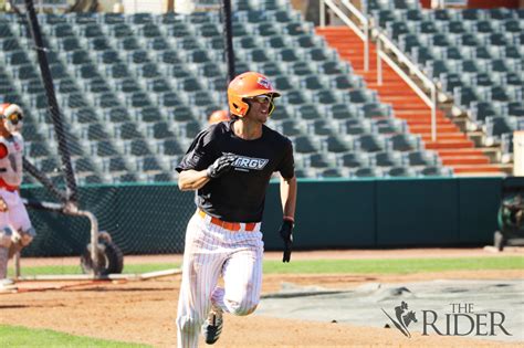 Focus, control and determination: UTRGV Baseball Team aims for ...