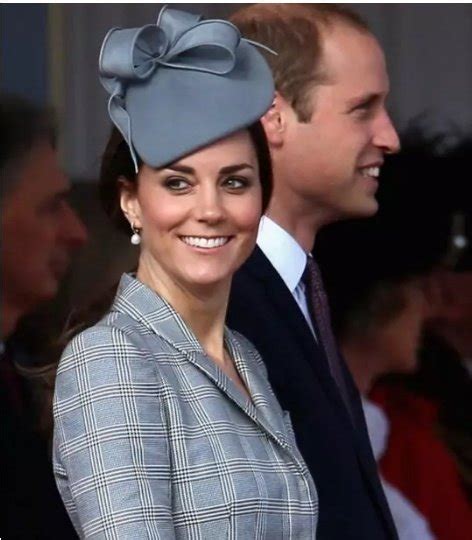 凯特王妃穿上纱裙第6次戴珍珠泪王冠，百年古董的风格竟还挺多变_伊丽莎白
