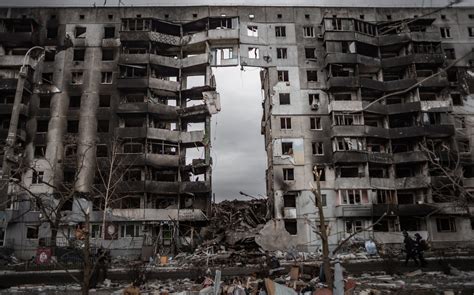 32 Songs about War - Singersroom.com