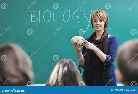 Biology Teaching Job Dubai at Maddison Chidley blog