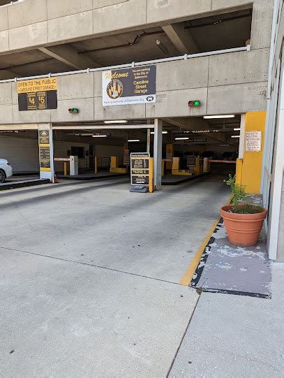 600 E Street NW Parking Garage - ParkChirp - 600 E St NW, Washington ...