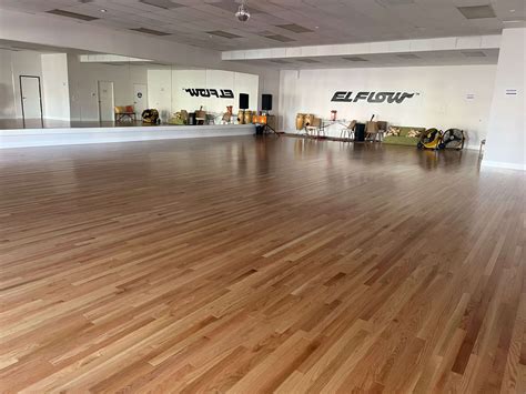 El Flow | 3,600 SFT Dance Studio with 2 rooms of hardwood sprung dance ...