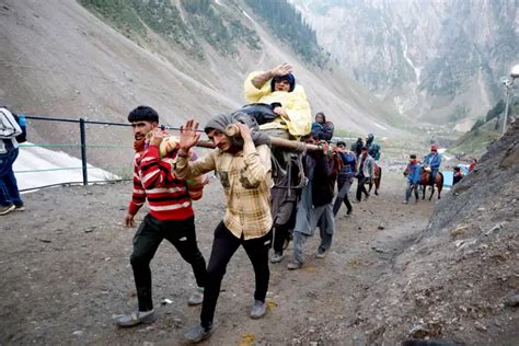 Amarnath Yatra 2023: First batch of pilgrims begins journey towards cave