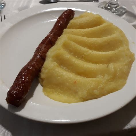 HOTEL FENI (Kavadarci) - Hotel Reviews, Photos, Rate Comparison ...