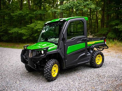 2022 John Deere Gator XUV835R Review | UTV Driver