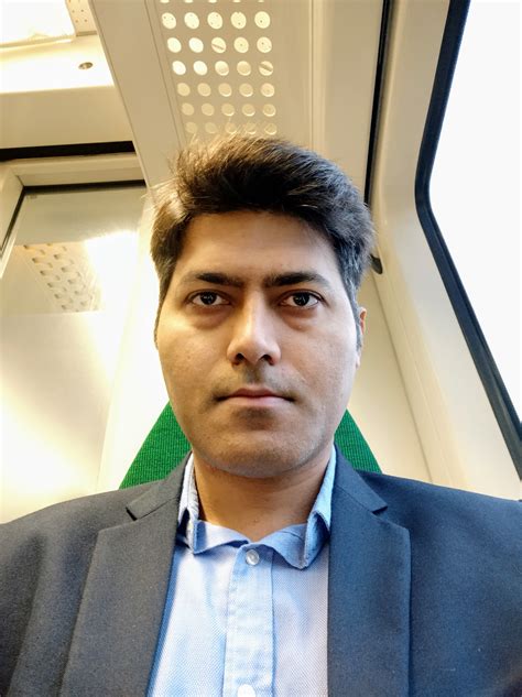 Going to Sheffield and wearing a suit :) | Ravi Sagar