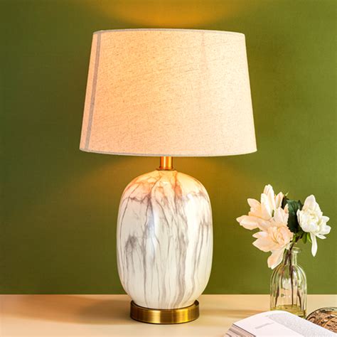 10 Luxury Bedside Table Lamps That Will Instantly Upgrade Your Bedroom ...