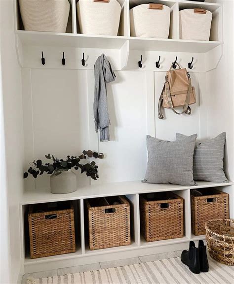 28 Mudroom Built-In Ideas for an Organized Entry