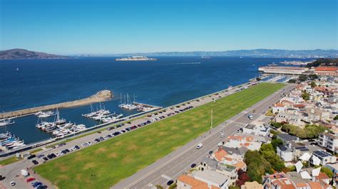 About Marina District | Schools, Demographics, Things to Do - Homes.com