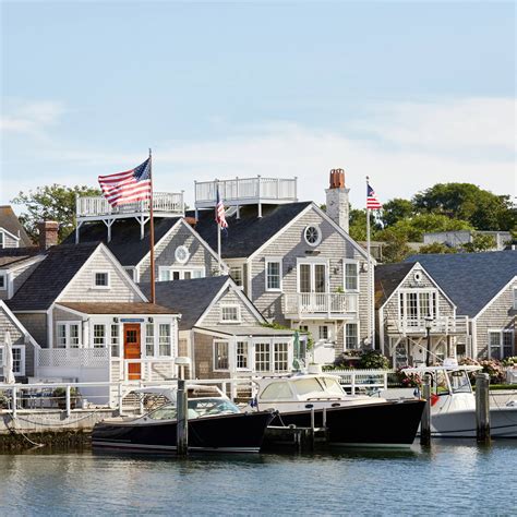 Nantucket Waterfront Homes