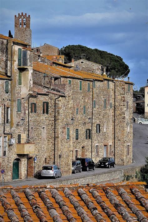 VILLA BELLARIA (Campagnatico) - Guesthouse Reviews, Photos, Rate ...