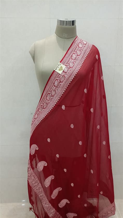 Pure Georgette Banarasi Handloom Dupatta - Silver zari – The Crafts Banaras