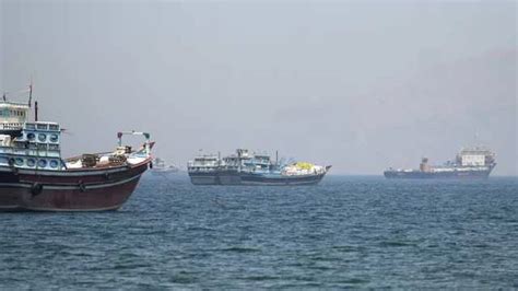 Iran warns Bahrain over Hormuz access amid UN resolution row