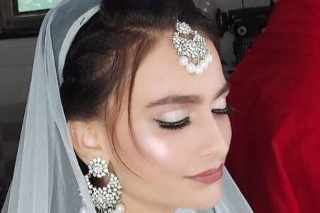 Rukhsana Makeup Artist - Makeup Artist - Akota - Weddingwire.in