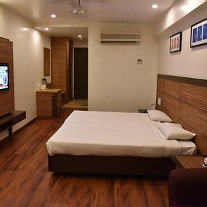 HOTEL WINDSOR (Patna, Bihar) - Hotel Reviews, Photos, Rate Comparison ...