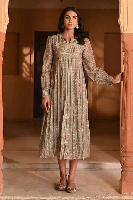 Baise Gaba - Buy Kurta Sets, Dresses, Sarees Online at Aza Fashions