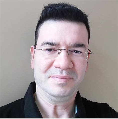 Solidity Programming Essentials: A beginner's guide to build smart ...