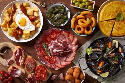 Les Tapas : Un Voyage Culinaire au Cœur de l'Espagne - LA BOX ESPAGNOLE