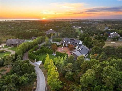 Nantucket Estate That Has Hosted Beyonce and Jay-Z Lists for $39.9 ...