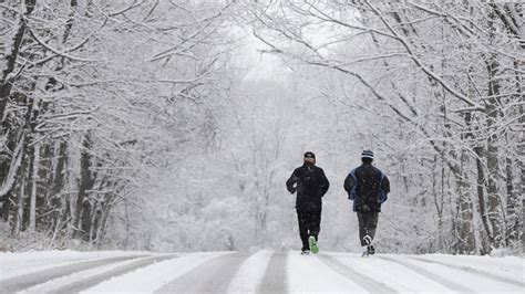Arctic air brings frigid temperatures to Midwest, moves east | Fox News