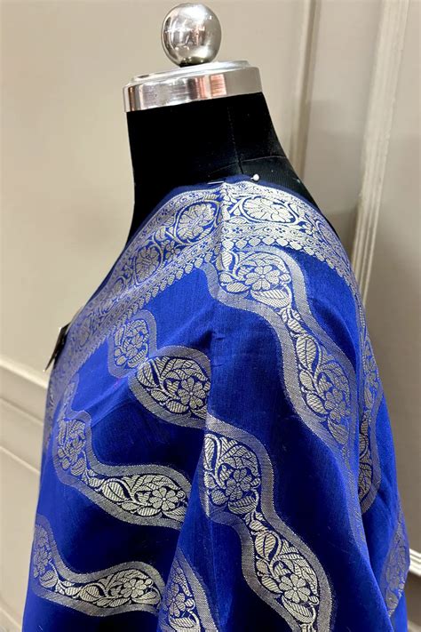 Navy Blue Golden Zari Banarasi Silk Dupatta – Mohsin Textiles