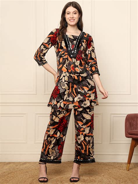 Abstract Floral Printed Women Co-Ord Set