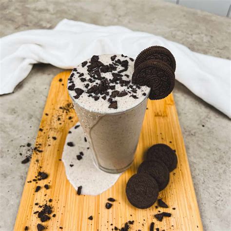Cookies & Cream Bulking Protein Shake - Better Cheat Meals