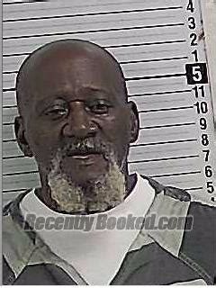 Recent Booking / Mugshot for SAMMIE MITCHELL in Bay County, Florida