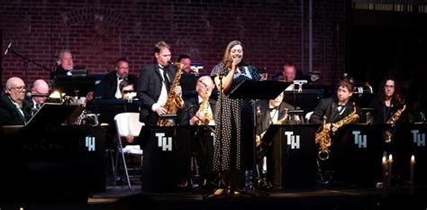 New Year’s Eve with the THO, Walker Hall Event Center, Paducah, 31 ...