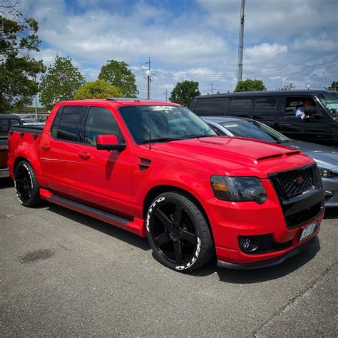 Ford Explorer Sport Trac 2010