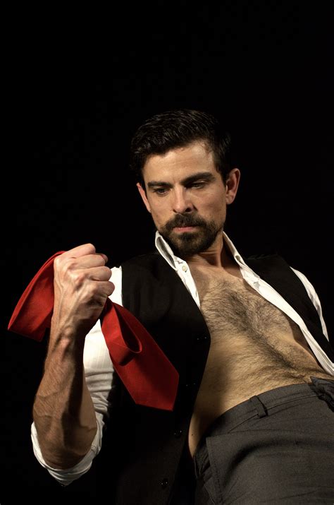 Pictures of Jorge Luis Moreno