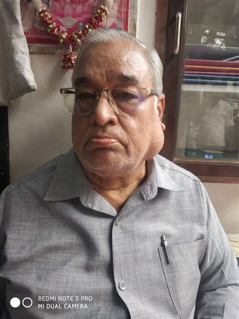 Interview With Hem C Gupta, Owner, Shree Mahavir Book Depot | FrontList