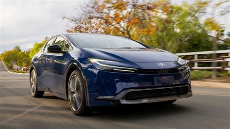 2024 Toyota Prius Vs 2024 Tesla Model 3 Comparison