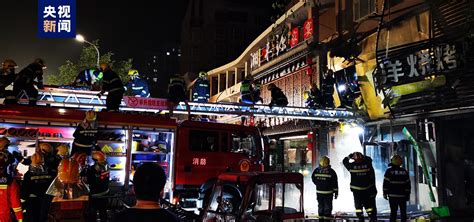 宁夏银川一烧烤店发生爆炸 有人员受伤 现场明火已扑灭