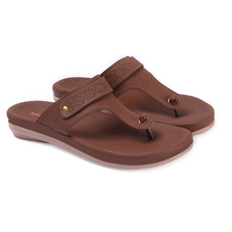 BLINDER: Buy Women Footwear Online at Best Prices – Blinder