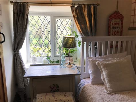 THE SWAN INN (Pontfadog) - Inn Reviews, Photos, Rate Comparison ...