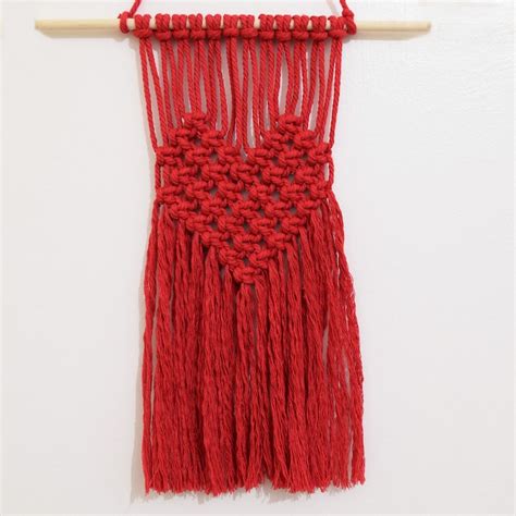 Rezultat imagine pentru Macrame Heart Pattern