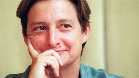 Judith Butler: Gender Trouble | PPTX
