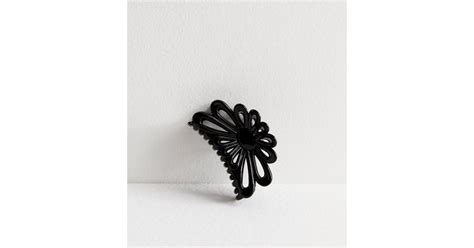 Black Flower Hair Claw Clip | New Look