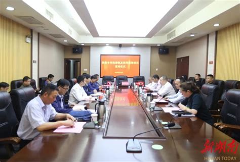湘潭高新集团与北京江南投资集团签订土地开发合作协议