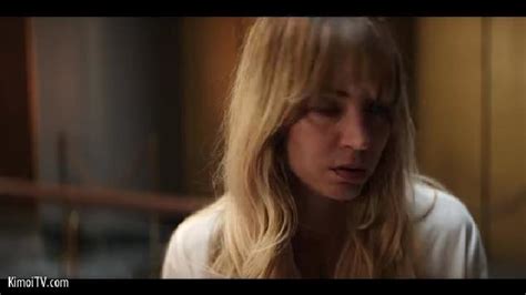 The Flight Attendant - Drowning Women 34 - Kaley Cuoco Photo (44549144) - Fanpop - Page 211