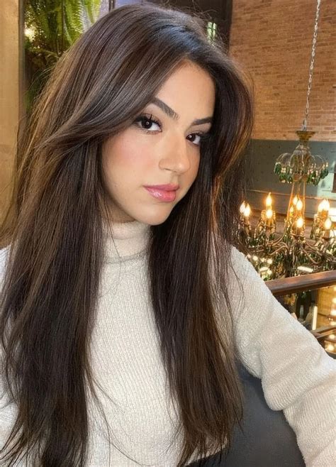 33 Long Hair Ideas With Curtain Bangs - Styleoholic