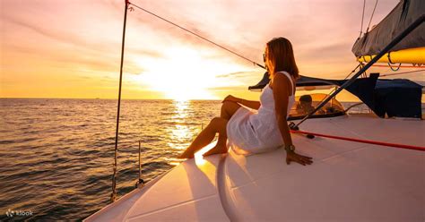 Promthep Sunset Dinner with Catamaran Yacht by Chic Chic Travel - Klook ...