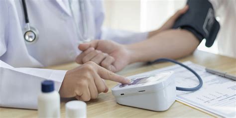 10 Clear Signs Your Liver Needs a Detox