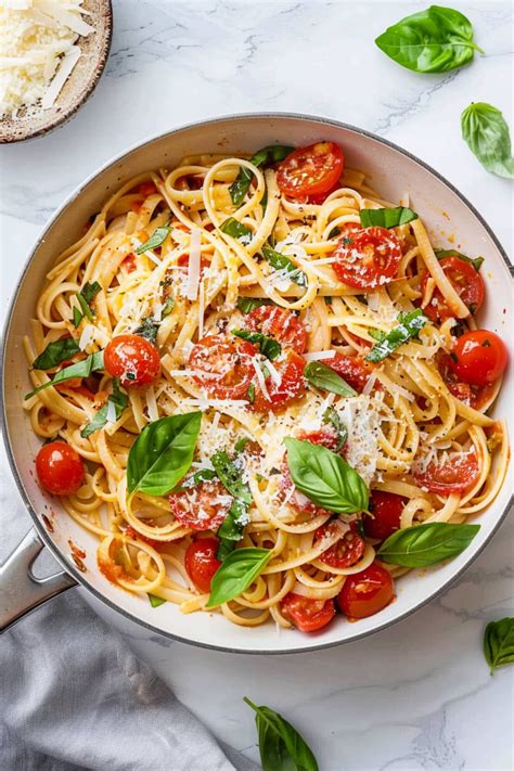 Cherry Tomato and Basil Pasta with Garlic & Parmesan | Recipe | Cherry ...